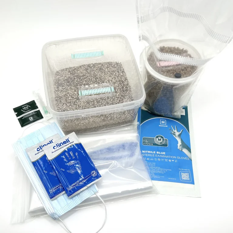 Everything in the XXL MonoBox Grow Kit: SpawnTub, MonoBox tub, coir substrate, XXL Grow Tent with filter material and the Hygiene Kit